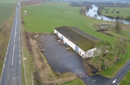 Bâtiment à MOUZON (08210) - 3011443237