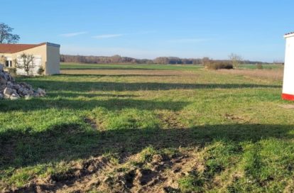 Terrain à MORTEMER (60490) - 3011443256