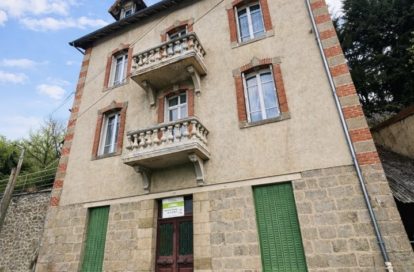 Maison à AUBUSSON (23200) - 3011443633