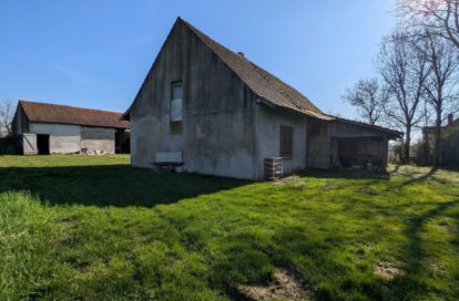 Maison à rénover à SAINT BONNET EN BRESSE (71310) - 3011438023