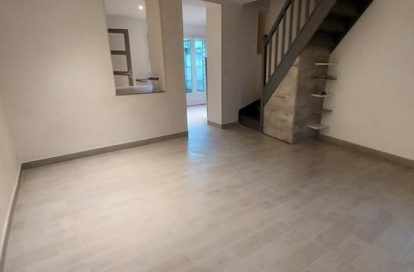 Maison à LE QUESNEL (80118) - 3011442496