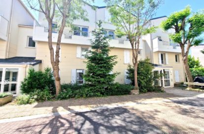 Appartement à MONTREUIL (93100) - 3011444356