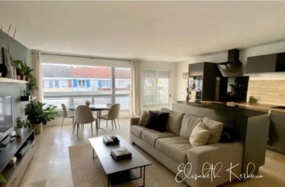 Appartement à LES ESSARTS LE ROI (78690)