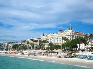 Restaurant à CANNES (06400) - 3011442108
