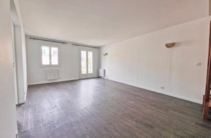 Appartement à TOURNAN EN BRIE (77220) - 3011444437