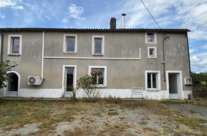 Maison à FENIOUX (79160) - 3011444589