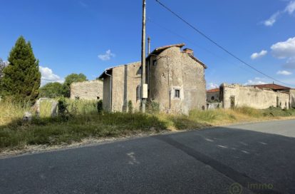 Terrain constructible à SAINT IGNAT (63720) - 3011444685
