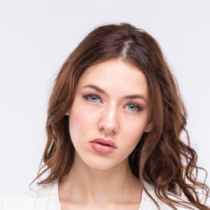 ELODIE VAINQUEUR