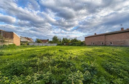 Terrain constructible à ESCAUDOEUVRES (59161) - 3011440933