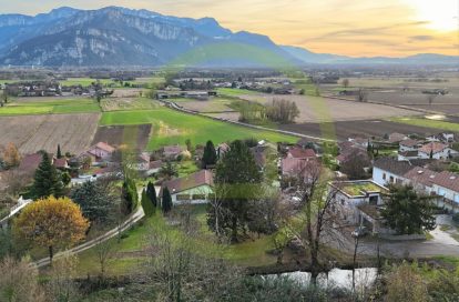 Maison à LA BUISSE (38500) - 3011442104
