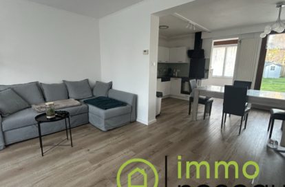 Maison à LA CHAPELLE D&rsquo;ARMENTIERES (59930)