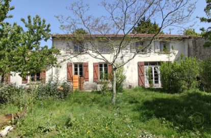 Maison à SAINT BONNET SUR GIRONDE (17150) - 3011442771