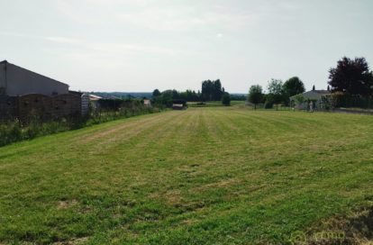 Terrain à OZILLAC (17500) - 3011442791