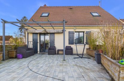 Maison à MONTGERAIN (60420) - 3011443537