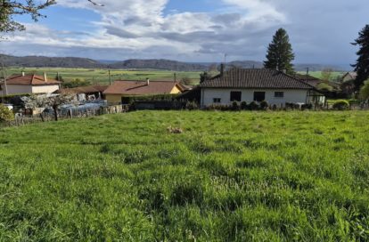 Terrain constructible à SEMONS (38260) - 3011443628