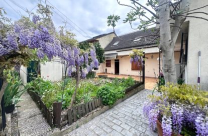 Maison à VILLETANEUSE (93430) - 3011443911