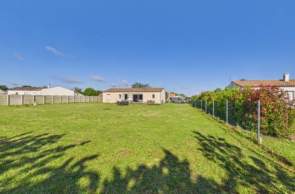 Maison à PLASSAC (17240) - 3011444178