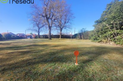 Terrain constructible à BIGANOS (33380) - 3011444296