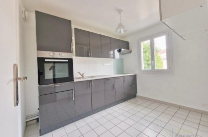 Appartement à TOURNAN EN BRIE (77220) - 3011444437