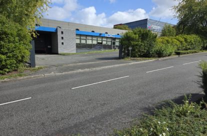 Entrepôts et Bureaux à BONDUES (59910) - 3011444620