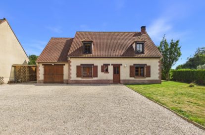 Maison à PLAINVAL (60130) - 3011444660
