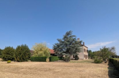 Maison bourgeoise à LA CHAPELLE SAINT SAUVEUR (71310) - 3011444677