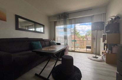 Appartement à SAINT MAUR DES FOSSES (94100) - 3011444687
