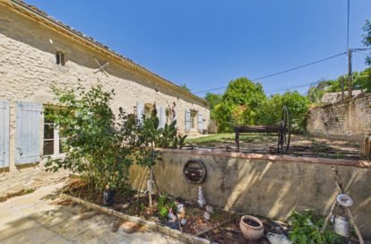 Maison à SAINT GEORGES DES AGOUTS (17150) - 3011444876