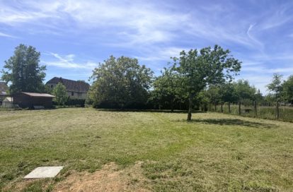 Terrain à SAINT GERMAIN LE CHATELET (90110) - 3011445131